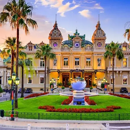 Villarey - In Апартаменты *