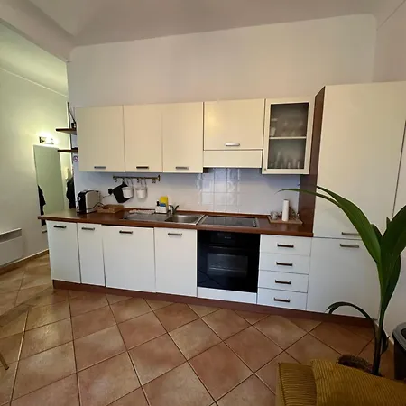 Villarey - In * Menton